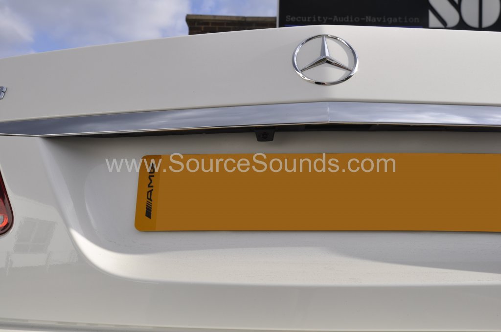 Mercedes E63 AMG reverse camera upgrade 003