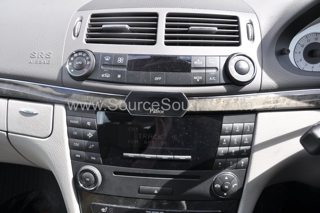 Mercedes E Class 2006 mki9100v3 bluetooth upgrade 005