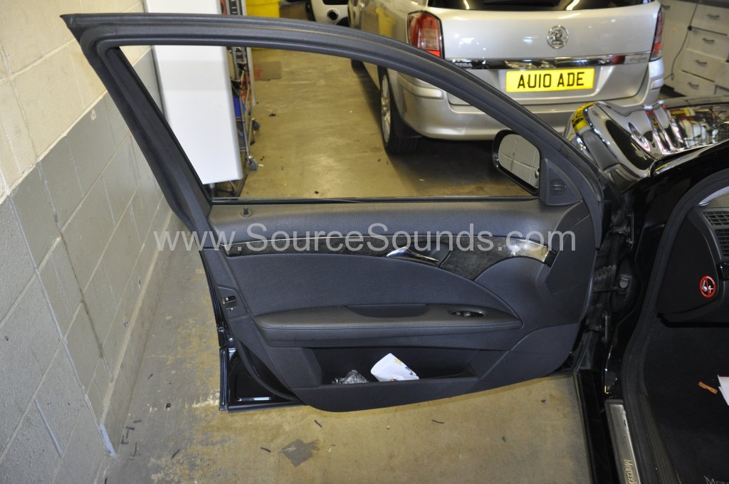 Mercedes E Class 2006 speaker upgrade 002