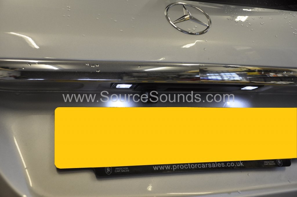 Mercedes AMG GL63 2014 headrest upgrade 003