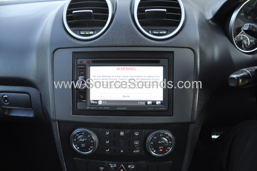 Mercedes ML 2006 navigation upgrade 003