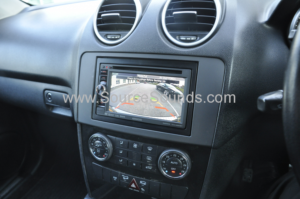 Mercedes ML 2006 navigation upgrade 007