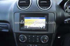 Mercedes ML 2006 navigation upgrade 004