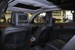 mercedes-s500-2008-headrest-screen-004