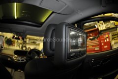 mercedes-s500-2008-headrest-screen-005