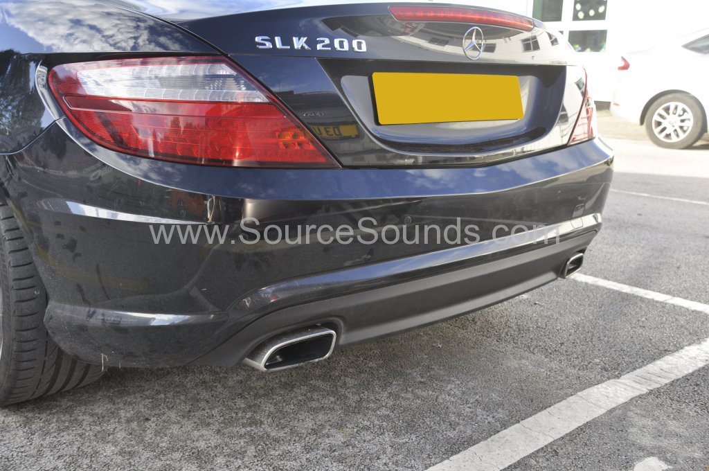 Mercedes SLK200 2012 parking sensor upgrade 006