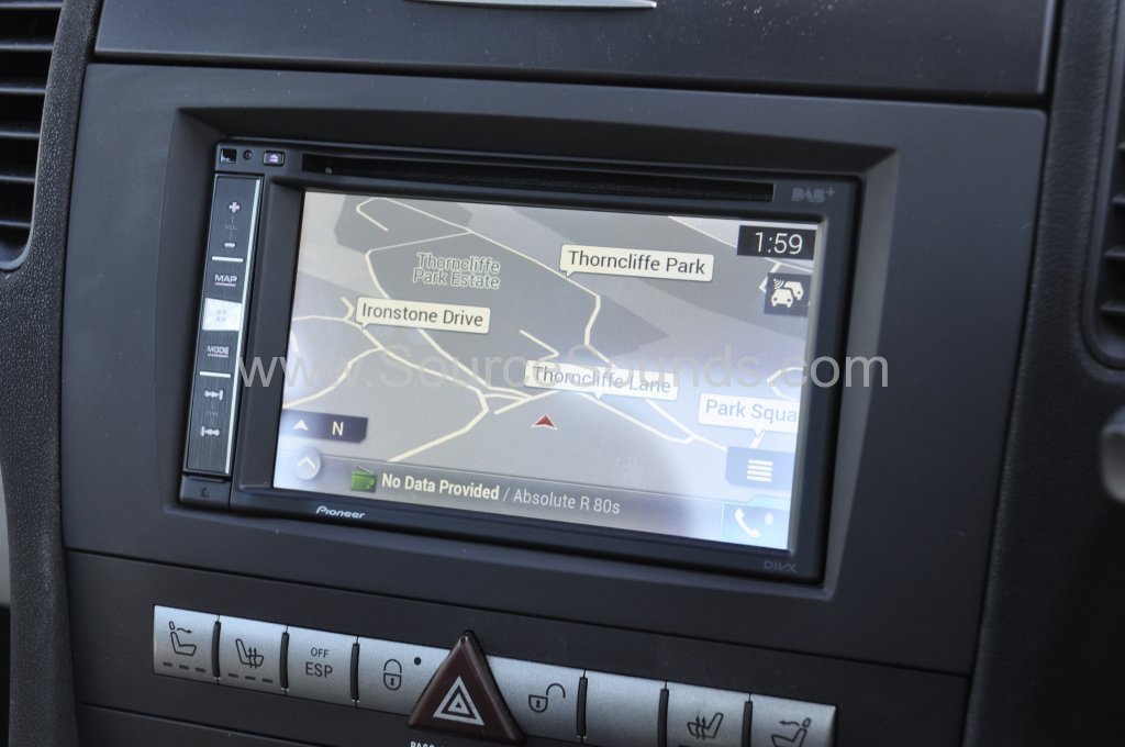Mercedes SLK 2005 navigation upgrade 005