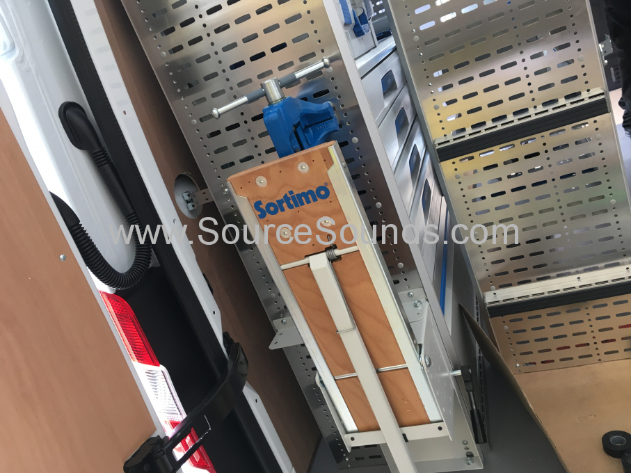 Mercedes Sprinter 2016 sortimo racking 010