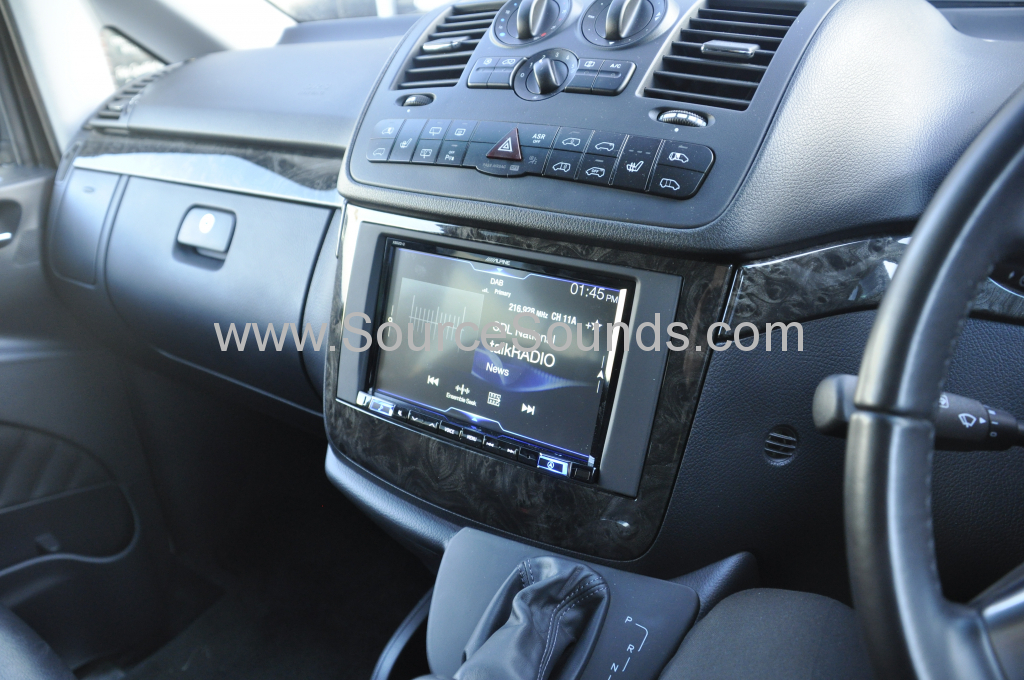 Mercedes Viano 2014 navi upgrade 003