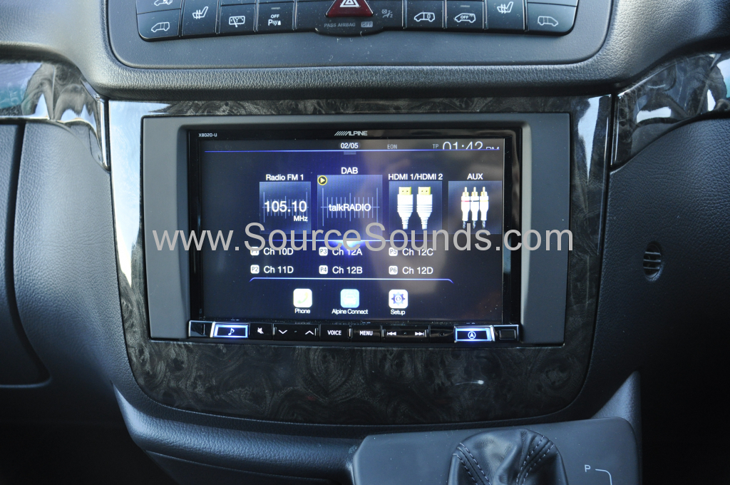 Mercedes Viano 2014 navi upgrade 006