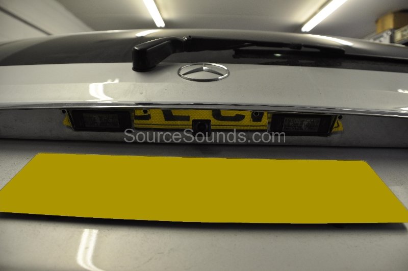 mercedes-viano-reverse-camera-upgrade-007