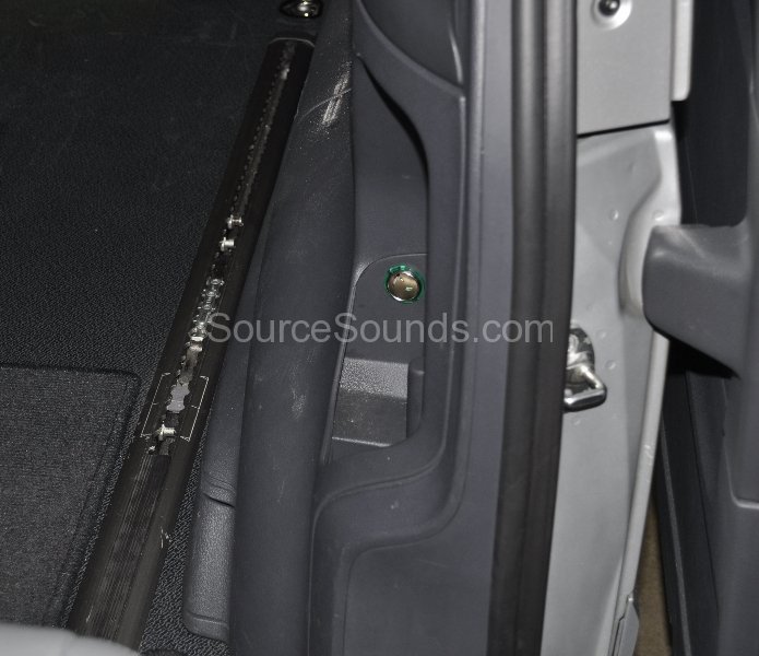 mercedes-vito-2010-rear-power-sockets-007 mercedes-vito-2010-rear-power-sockets-007