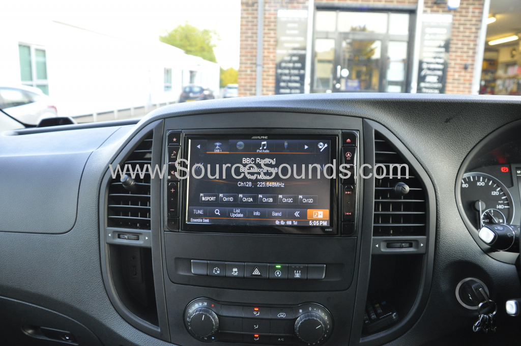 Mercedes Vito 2015 DAB upgrade 003