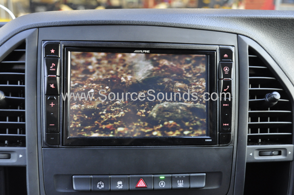 Mercedes Vito 2015 Alpine navigation upgrade 010