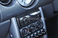 Mini Cooper 2003 stereo upgrade 004