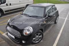 BMW Mini Cooper 2012 DAB screen upgrade 001
