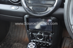 BMW Mini Cooper 2012 DAB screen upgrade 003