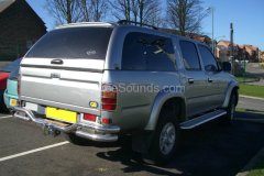 mitsubishi-l200-2004-reverse-camera-001