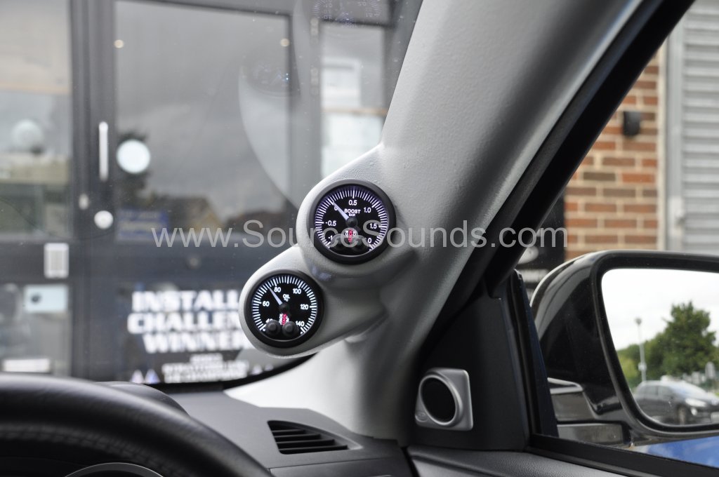 Mitsubishi Evo 10 2014 a pillar gauges 005