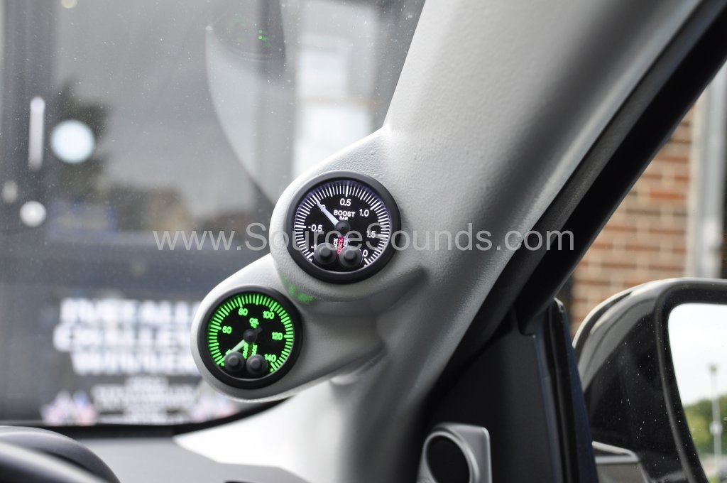 Mitsubishi Evo 10 2014 a pillar gauges 007