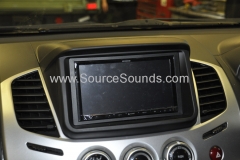 Mitsubishi L200 2015 DAB screen 005