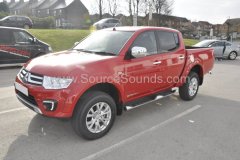 Mitsubishi L200 2015