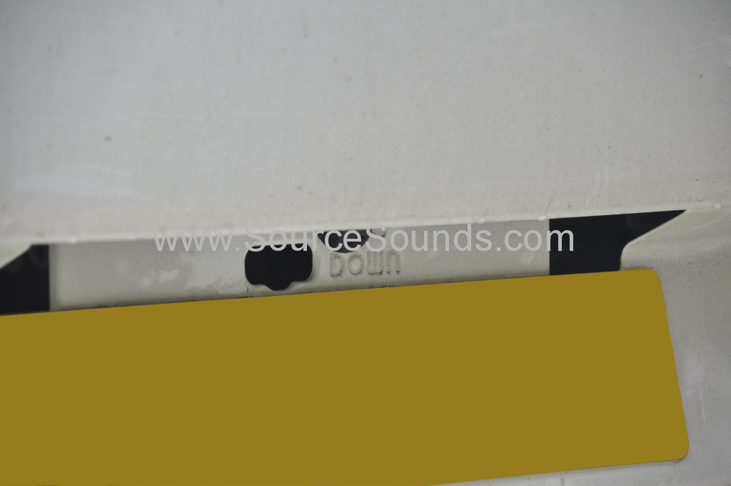 Mitsubishi L200 2016 rev cam CMOS230 003