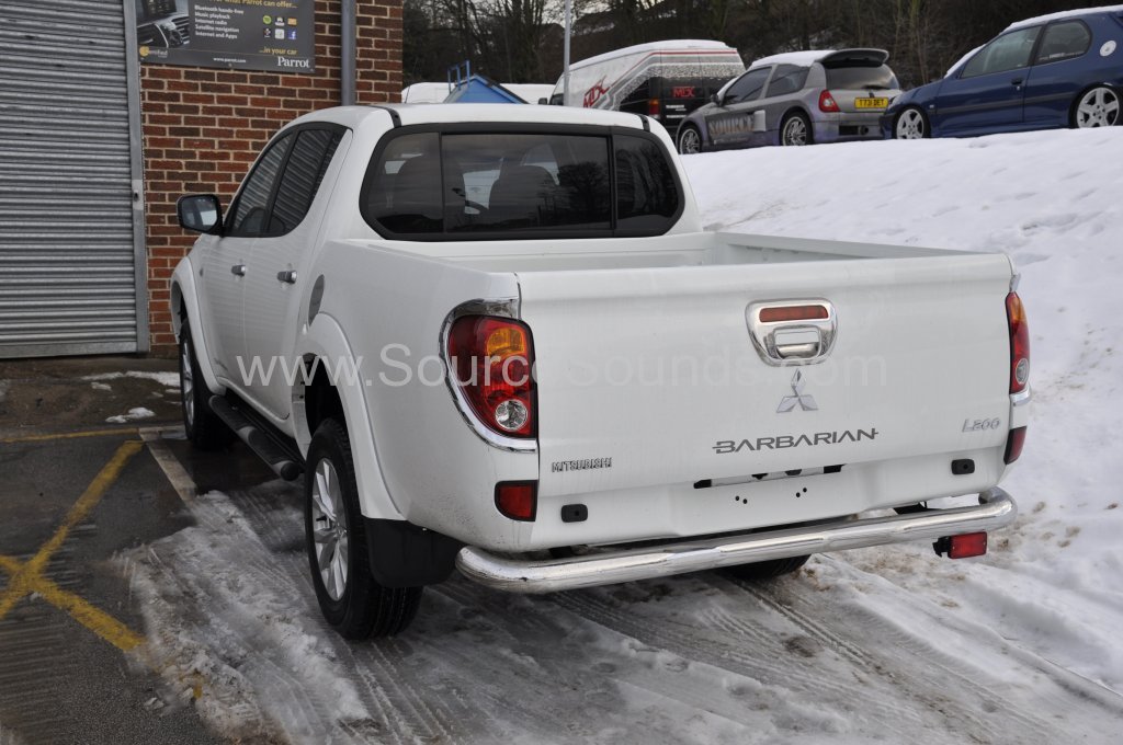 Mitsubishi L200 Barbarian 2014 front sensor upgrade 002