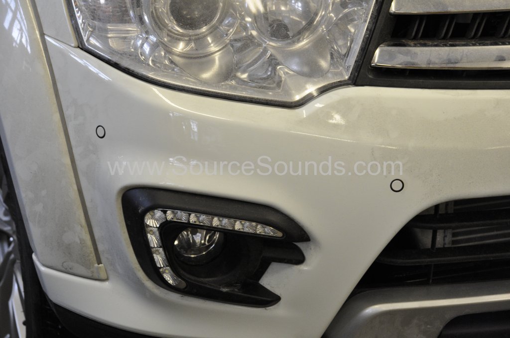 Mitsubishi L200 Barbarian 2014 front sensor upgrade 006