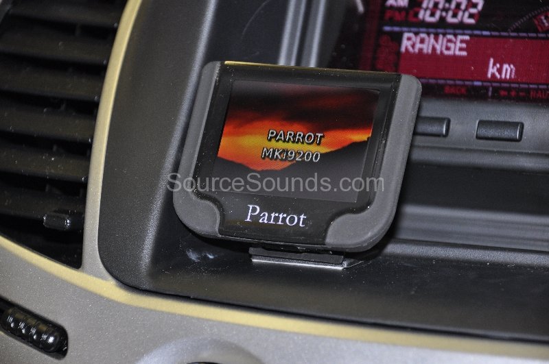 mitsubishi-l200-trojan-2012-bluetooth-upgrade-005