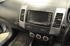 Mitsubishi Outlander 2007 navigation upgrade 004