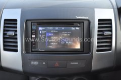Mitsubishi Outlander 2007 navigation upgrade 009