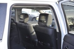 mitsubishi-outlander-2013-headrest-screens-005
