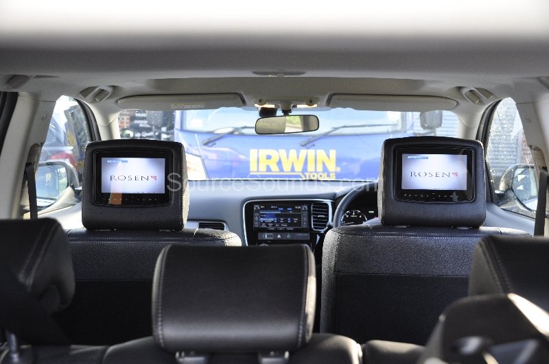 mitsubishi-outlander-2013-headrest-screens-003 mitsubishi-outlander-2013-headrest-screens-003