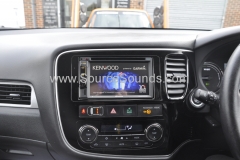 Mitsubishi Outlander Phev 2015 DAB upgrade 004