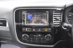 Mitsubishi Outlander Phev 2015 DAB upgrade 005