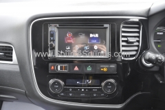 Mitsubishi Outlander Phev 2015 DAB upgrade 006