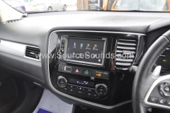Mitsubishi Outlander Phev 2015 DAB upgrade 007