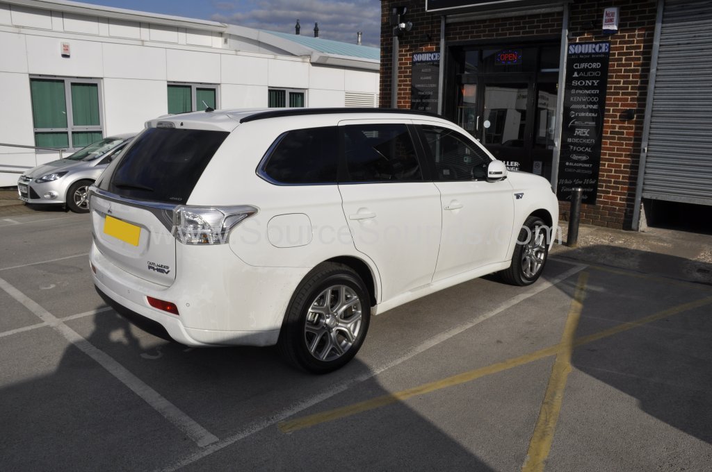 Mitsubishi Outlander Phev 2015 parking sensor upgrade 002.JPG
