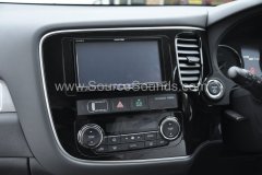 Mitsubishi Outlander PHEV 2015 reverse camera upgrade 004.JPG