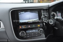 Mitsubishi Outlander PHEV 2015 reverse camera upgrade 008.JPG