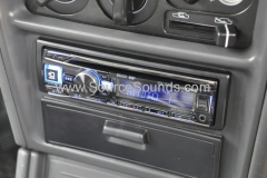 Mitsubishi Shogun 1997 DAB stereo 004