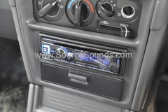 Mitsubishi Shogun 1997 DAB stereo 005