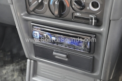 Mitsubishi Shogun 1997 DAB stereo 006