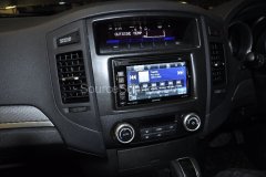 mitsubishi-shogun-2011-navigation-upgrade-004