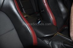 nissan-gtr-r35-2010-ipod-mount-006