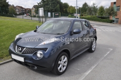 Nissan Juke 2011 stereo upgrade 001