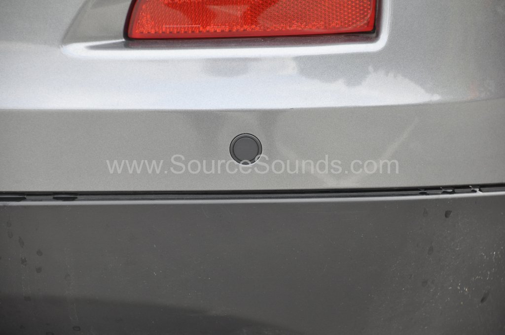 Nissan Juke 2012 rear parking sensors 007