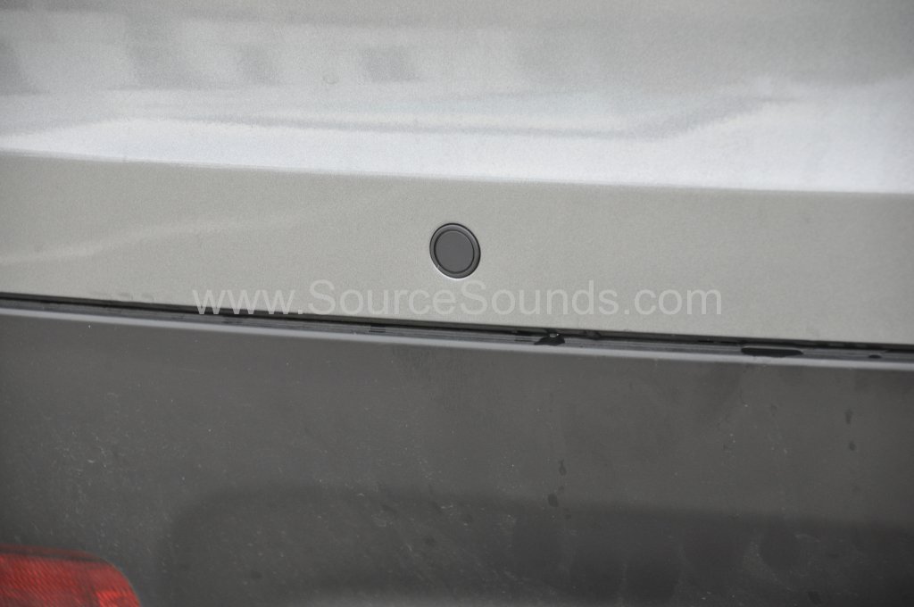 Nissan Juke 2012 rear parking sensors 008