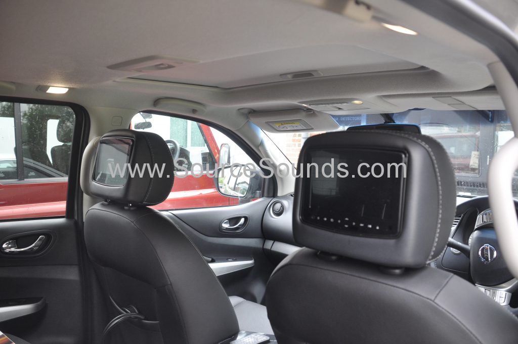 Nissan Navara 2016 Rosen headrests 002